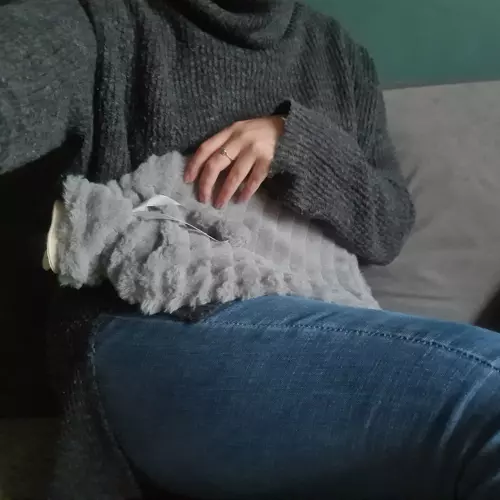 Ruhhy 19806 Fľaša zahrievací termofor s fleecovým obalom 2 l – Obrázok 7