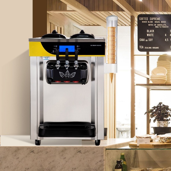 Stroj Na Výrobu Točenej Zmrzliny 2200W 3 Trysky 22-30l/H – Obrázok 3