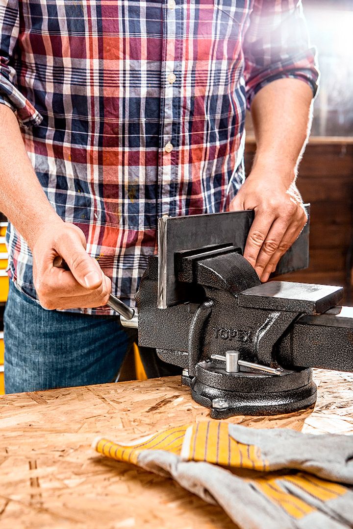 ZÁMOČNÍCKY ZVERÁK OTOČNÝ 125 MM – Obrázok 6