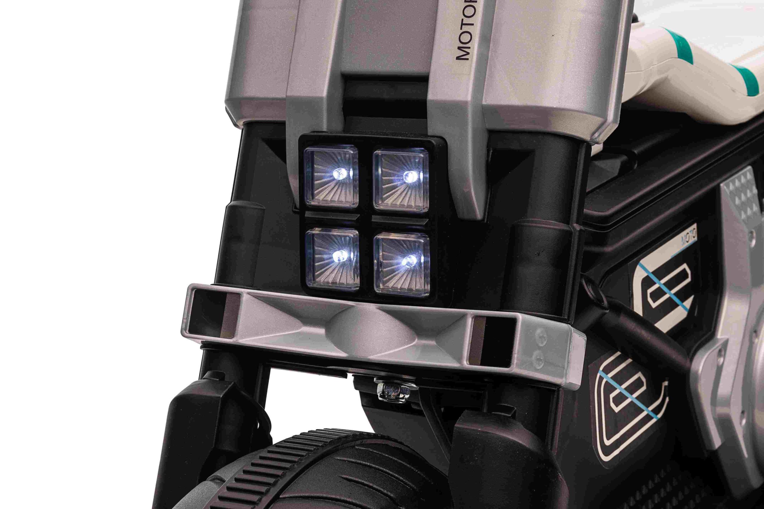Vozidlo Motor Future 88 v bielej farbe – Obrázok 6