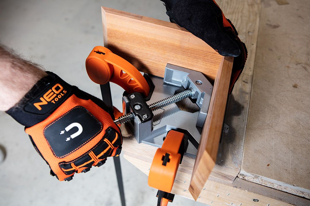 ROHOVÁ SVORKA – Obrázok 3