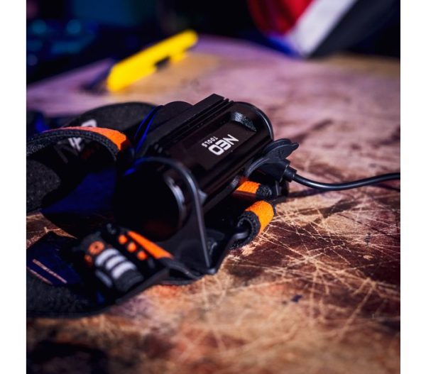 USB dobíjateľný svetlomet 1000 lm červená/modrá CREE LED + LED – Obrázok 8