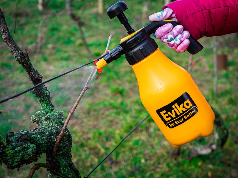 Postrekovač Evika AG15, 1.5 lit, ručný – Obrázok 2