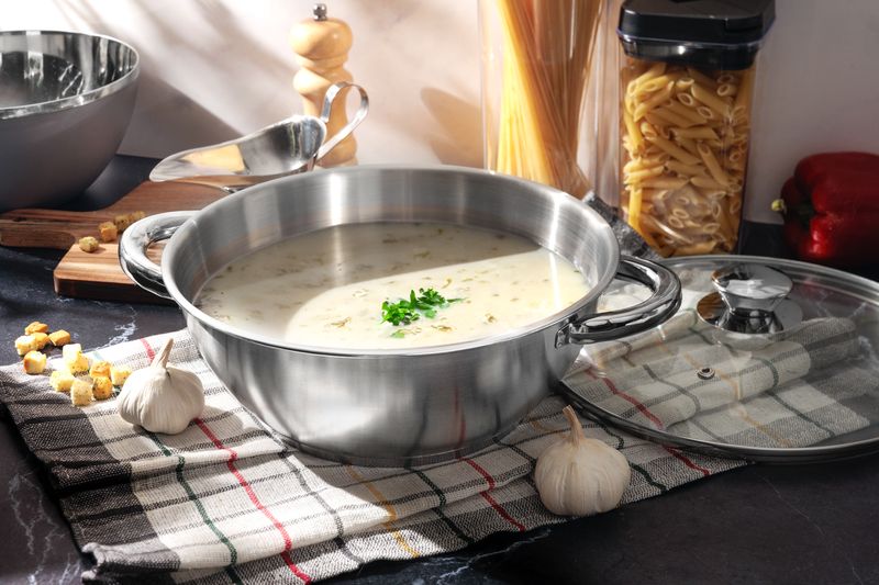 Hrniec Wok MagicHome Chloe, 26 cm, 5 lit., so sklenenou pokrievkou, nerez – Obrázok 2