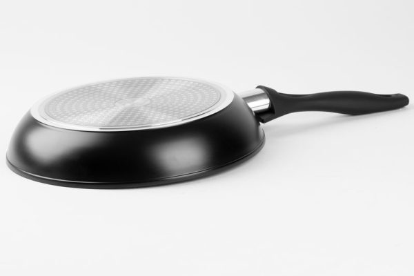 Panvica MagicHome Black Line, 26 cm – Obrázok 3