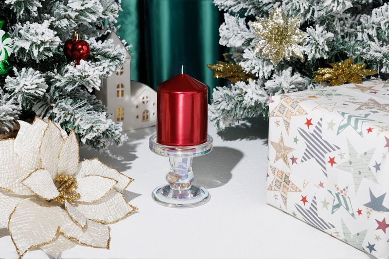 Sviečka MagicHome Vianoce, 7x10 cm, valcová, červená, metalický efekt – Obrázok 2