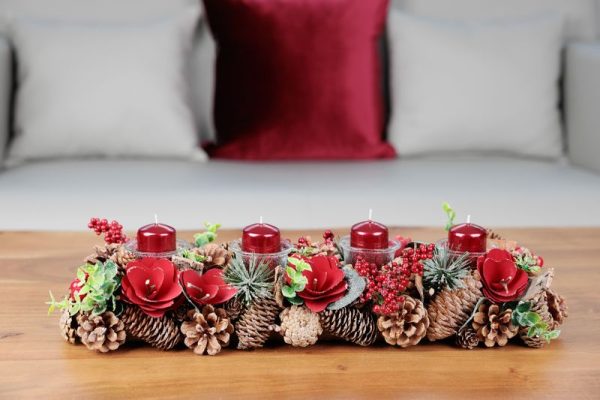 Sviečka MagicHome Vianoce, 4x6 cm, valcová, bal. 4 ks, červená, metalický efekt, adventná – Obrázok 2