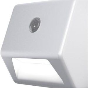 Svietidlo OSRAM NIGHTLUX ® Stair White, so senzorom pohybu, 3xAAA, 73x28x84 mm