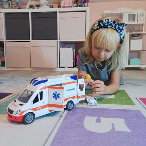 Sanitka - ambulancia 22731 – Obrázok 3