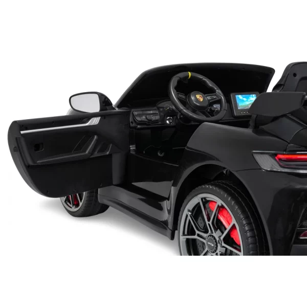 Elektrické autíčko Porsche 911GT3 24V s pohonom 4x4, čierne, Dvojmiestne sedadlo, 2,4 GHz diaľkové ovládanie, USB/AUX Vstup, 200W motory, Odpruženie, Lítiová batéria, LED svetlá vpredu aj vzadu, ORIGINÁL licencia – Obrázok 12