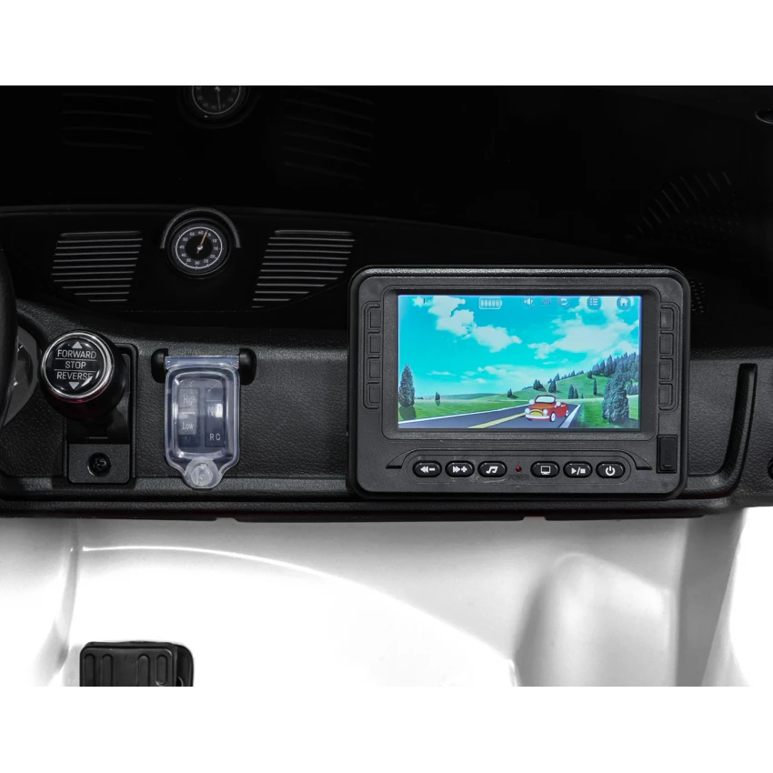 Elektrické autíčko Porsche 911GT3 24V s pohonom 4x4, Biele, Dvojmiestne sedadlo, 2,4 GHz diaľkové ovládanie, USB/AUX Vstup, 200W motory, Odpruženie, Lítiová batéria, LED svetlá vpredu aj vzadu, ORIGINÁL licencia (Kópia) (Kópia) – Obrázok 10