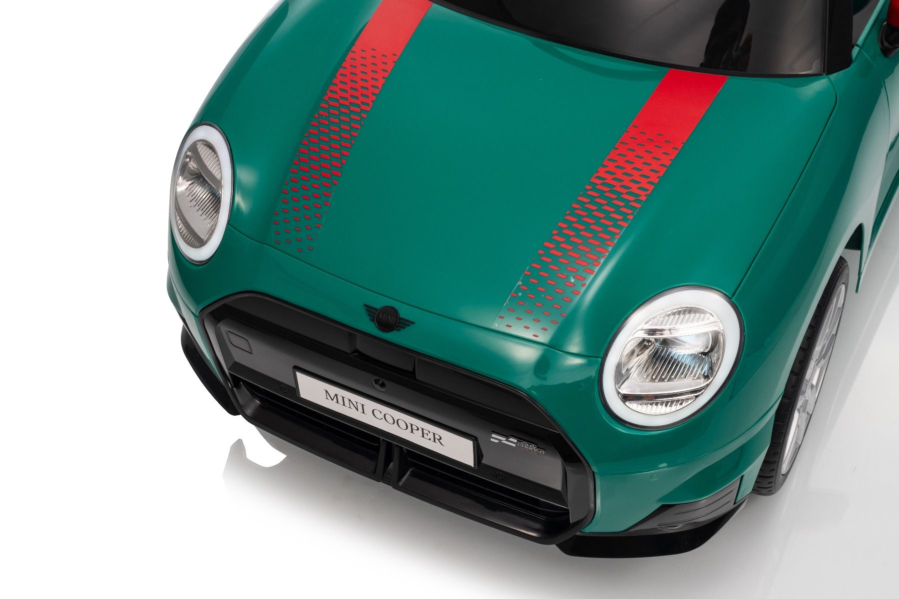 Elektrické autíčko BMW Mini Cooper 12V, zelené, USB Vstup s Bluetooth pripojením na MP3 Prehrávači, 2,4 GHz diaľkové ovládanie, 2 x 25W Motor, Lítiová batéria, LED svetlá, ORIGINAL licencia (Kópia) – Obrázok 18
