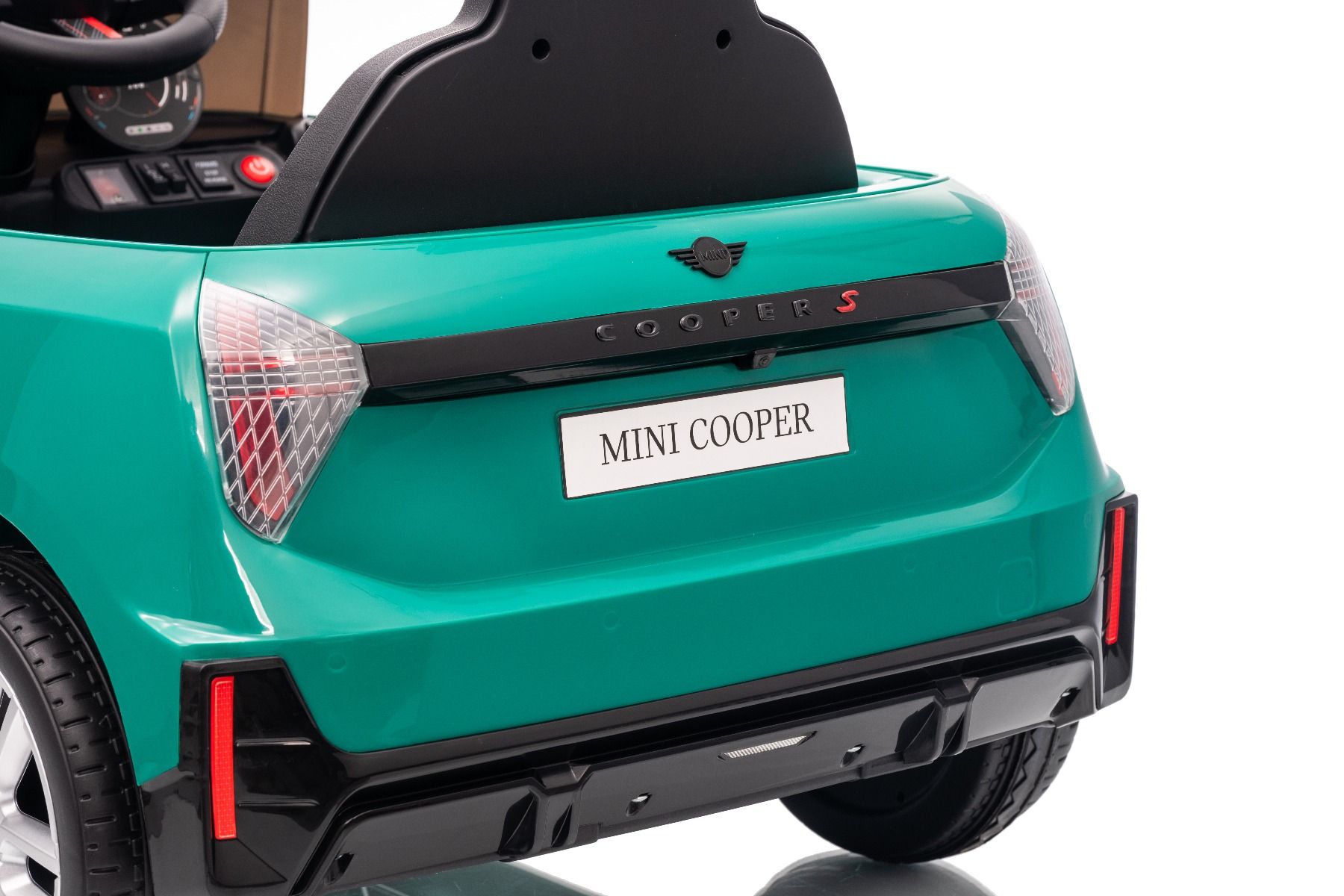 Elektrické autíčko BMW Mini Cooper 12V, zelené, USB Vstup s Bluetooth pripojením na MP3 Prehrávači, 2,4 GHz diaľkové ovládanie, 2 x 25W Motor, Lítiová batéria, LED svetlá, ORIGINAL licencia (Kópia) – Obrázok 5