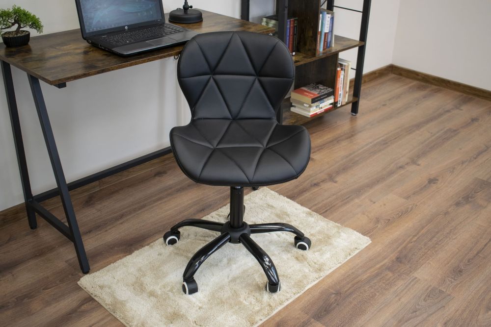 Otočná stolička NOTO z ekokože - čierna – Obrázok 3