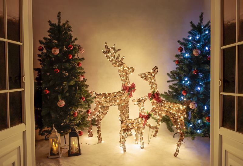 Dekorácia MagicHome Vianoce, jeleň/jelienča, kov/motúz, 80xLED teplá biela, 0.6 m – Obrázok 2