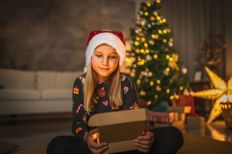 Dekorácia MagicHome Vianoce, čiapka, červená, 32 x 45 cm – Obrázok 2