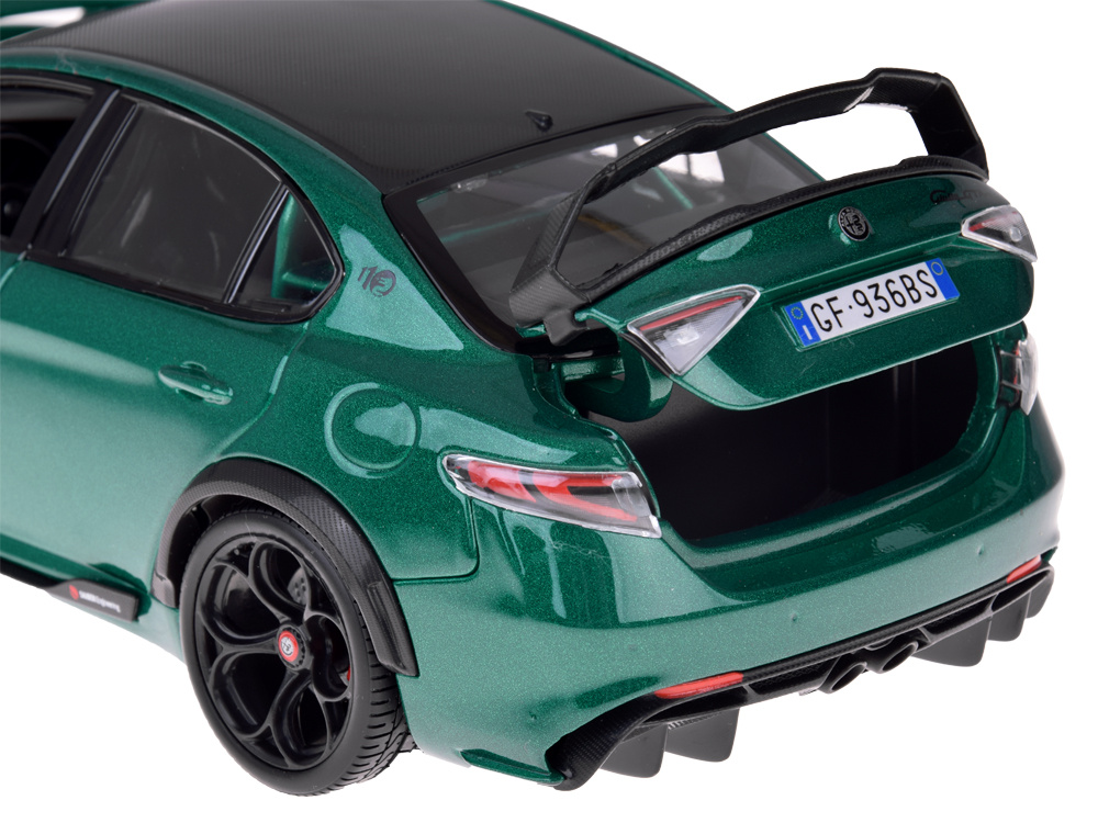 Auto Alfa Romeo Giulia GTAm Quadrifoglio zberateľský model 1:18 ZA5990 – Obrázok 4