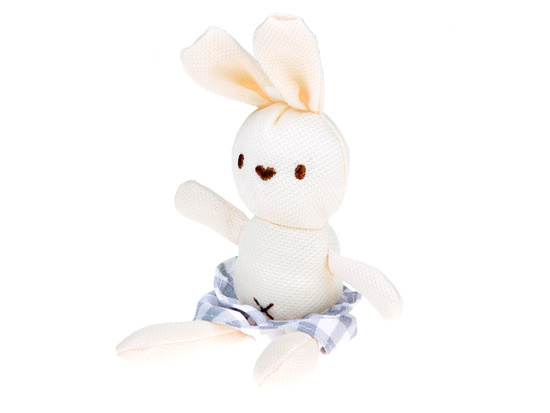 Bábika novorodenec oblečená v sivom klobúku, šatách a zajačikom ZA5007 – Obrázok 2