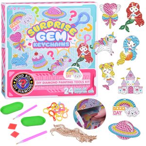 Kreatívny adventný kalendár diamantové maľovanie - kľúčenky