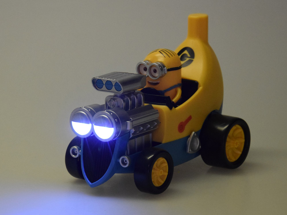 Mimoň v banánovom aute – svetlá, zvuky a vibrácie – Obrázok 3