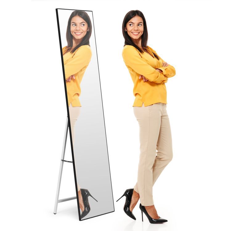 Veľké stojace zrkadlo 159 cm s hliníkovým čiernym rámom ModernHome – Obrázok 5